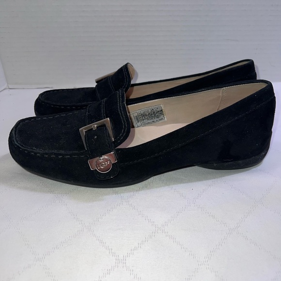 💥💥💥UGG Australia Crawford Women's Black Suede Driving Loafer 5149 Size: 7 - Picture 3 of 10